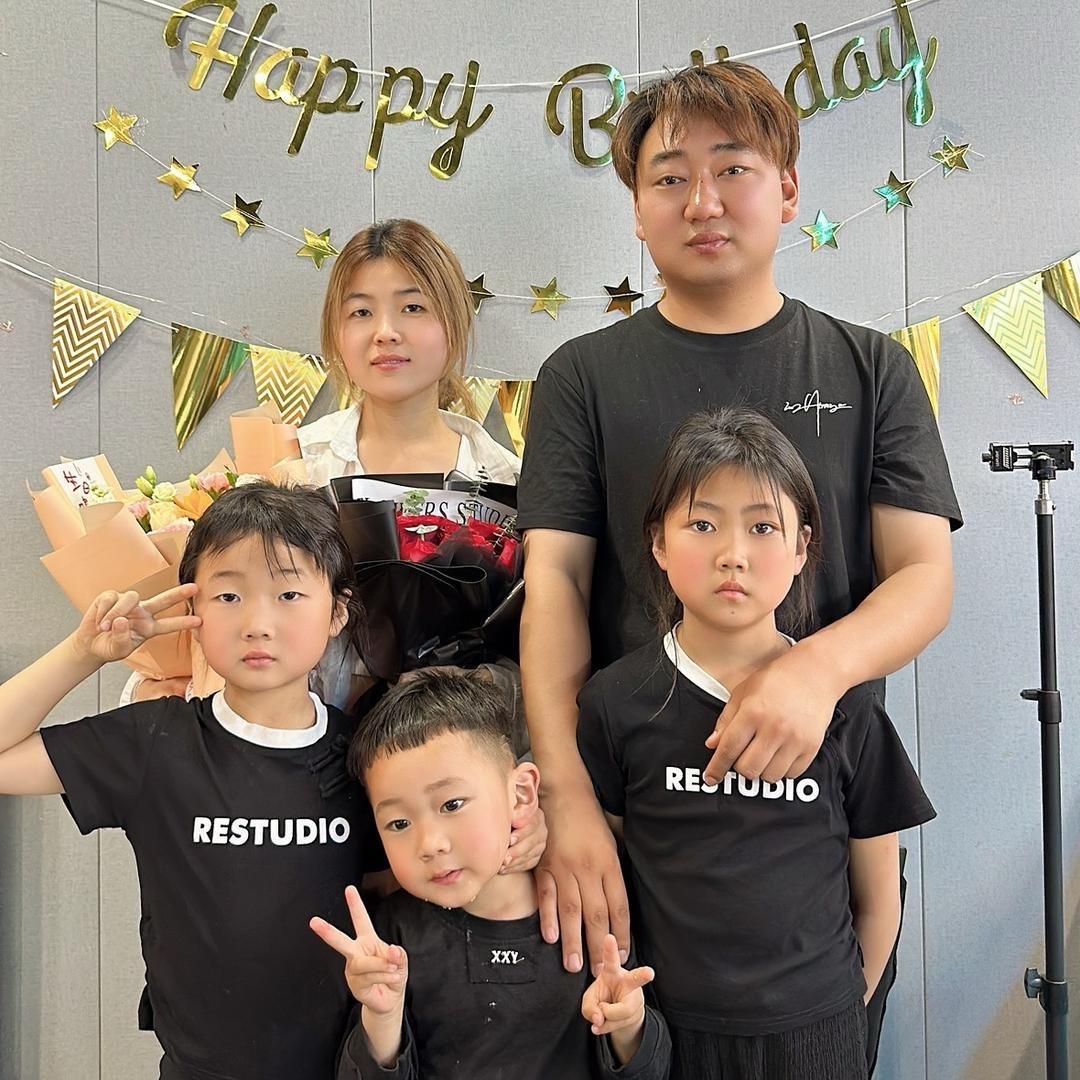 网不火的大雨哥与小崔