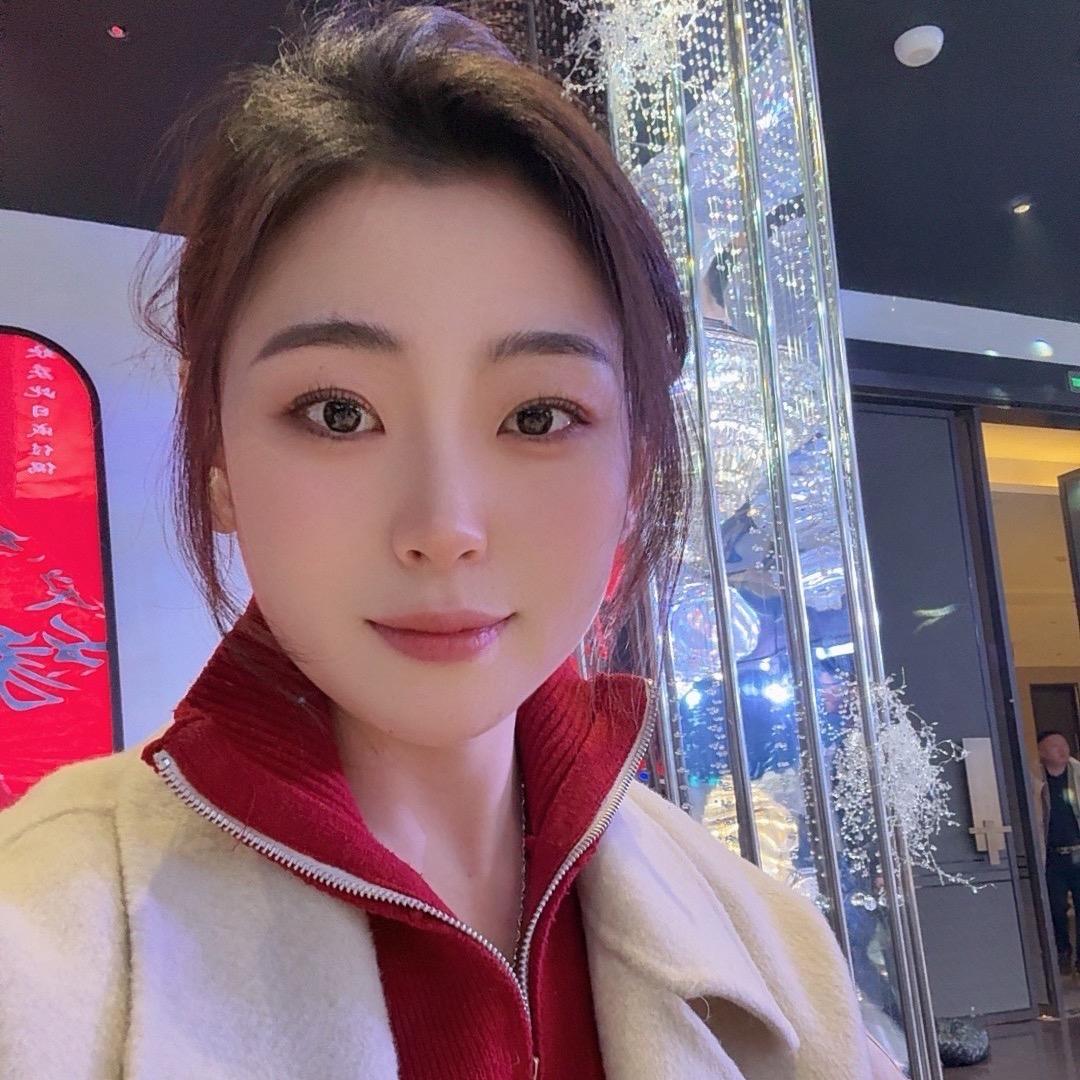 玲玲 【喜遇女装】