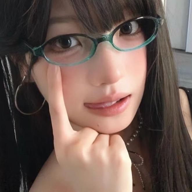 椰子凌凌