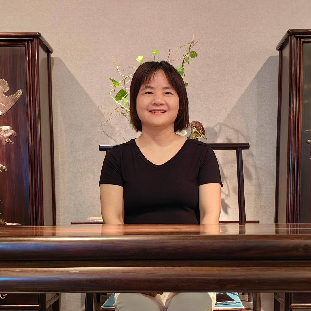 酒零易购-老板娘