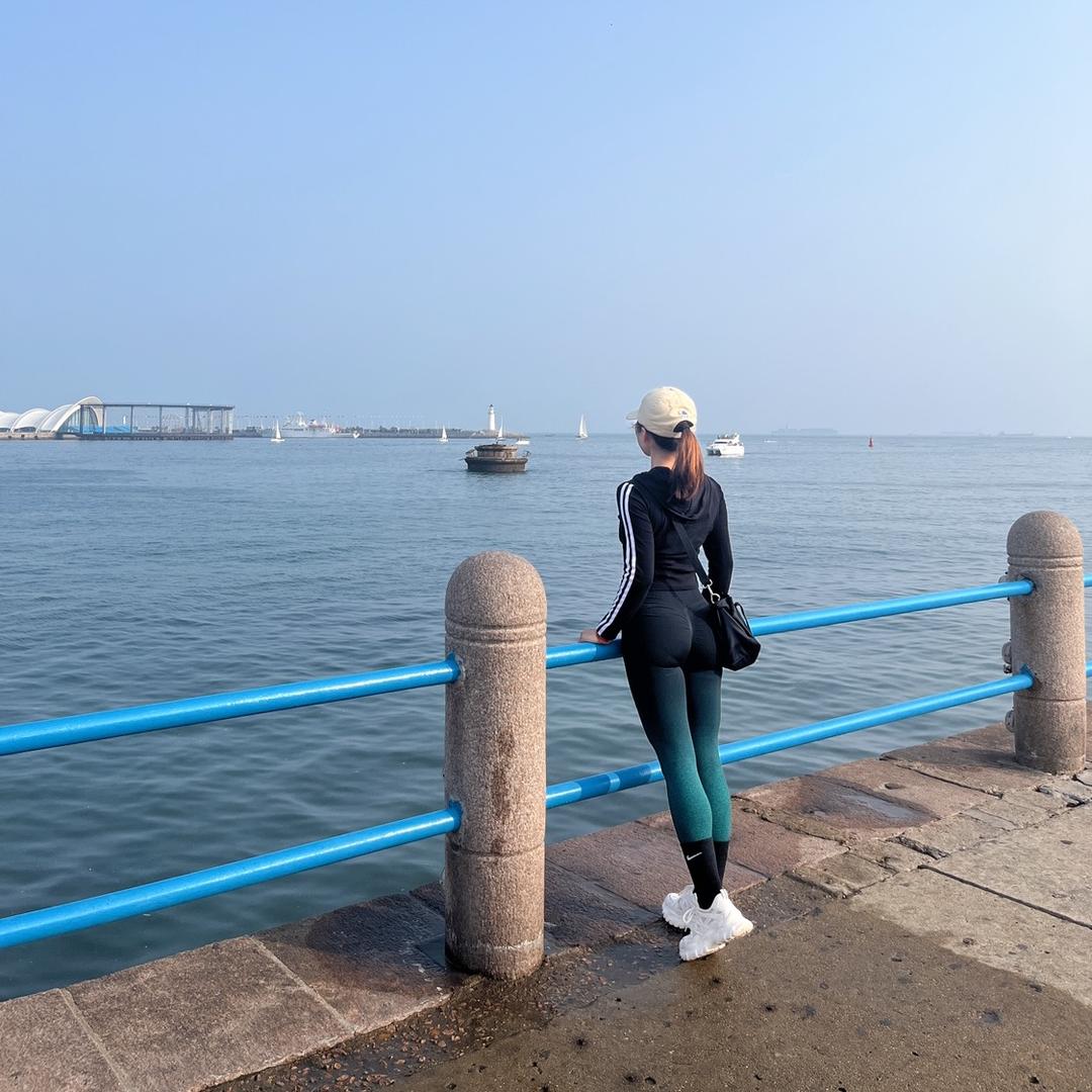 玉山开女子塑形馆的影子老师