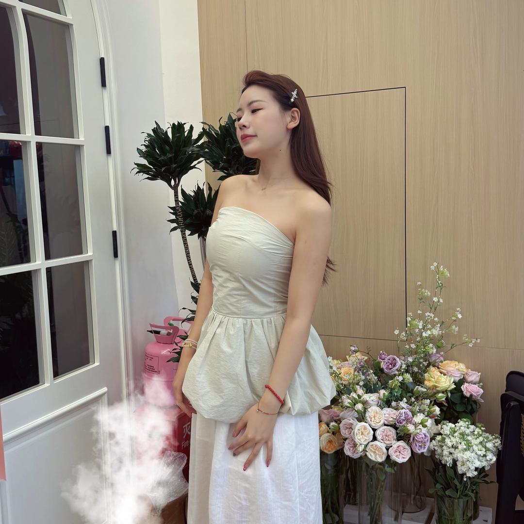 化妆师梦梦呀～