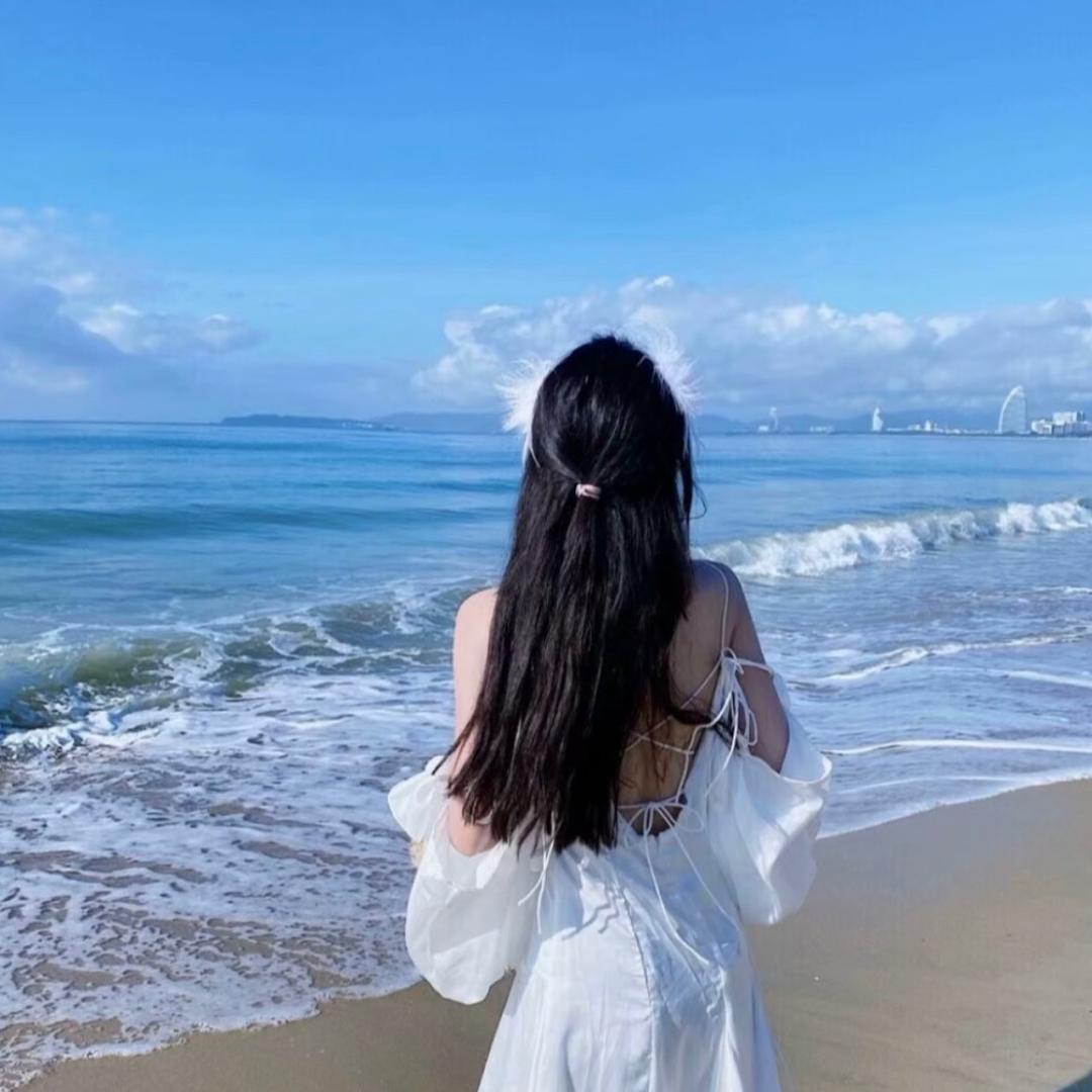 ಥ小鱼儿🍒.