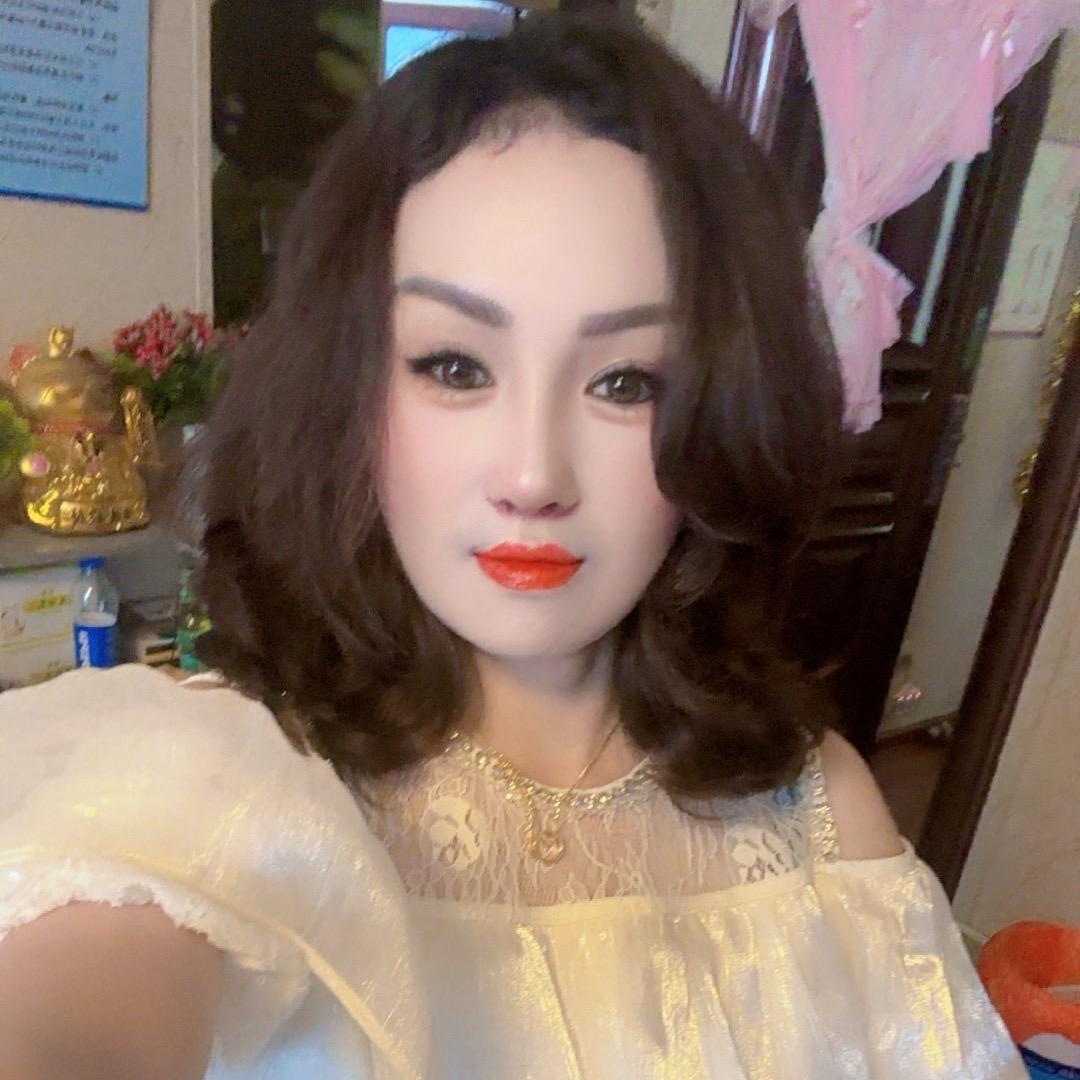 带刺的玫瑰🌹