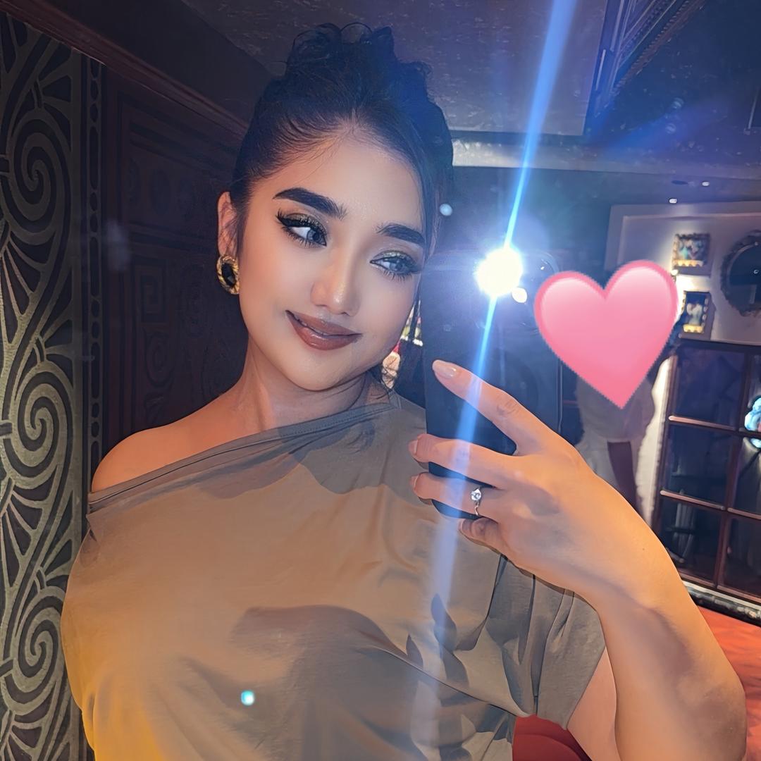 Emuxxx0821