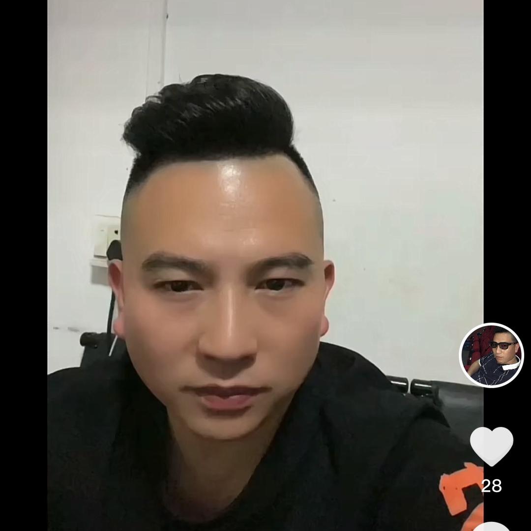 灿灿仔