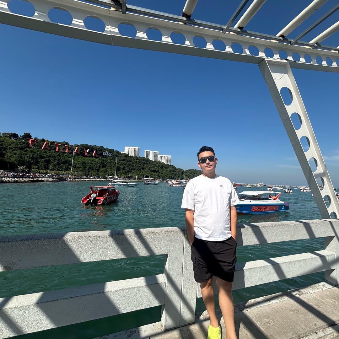 Lppppppppp. 　　  ༽