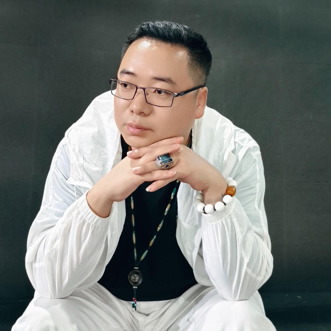王海荣，明星娱乐