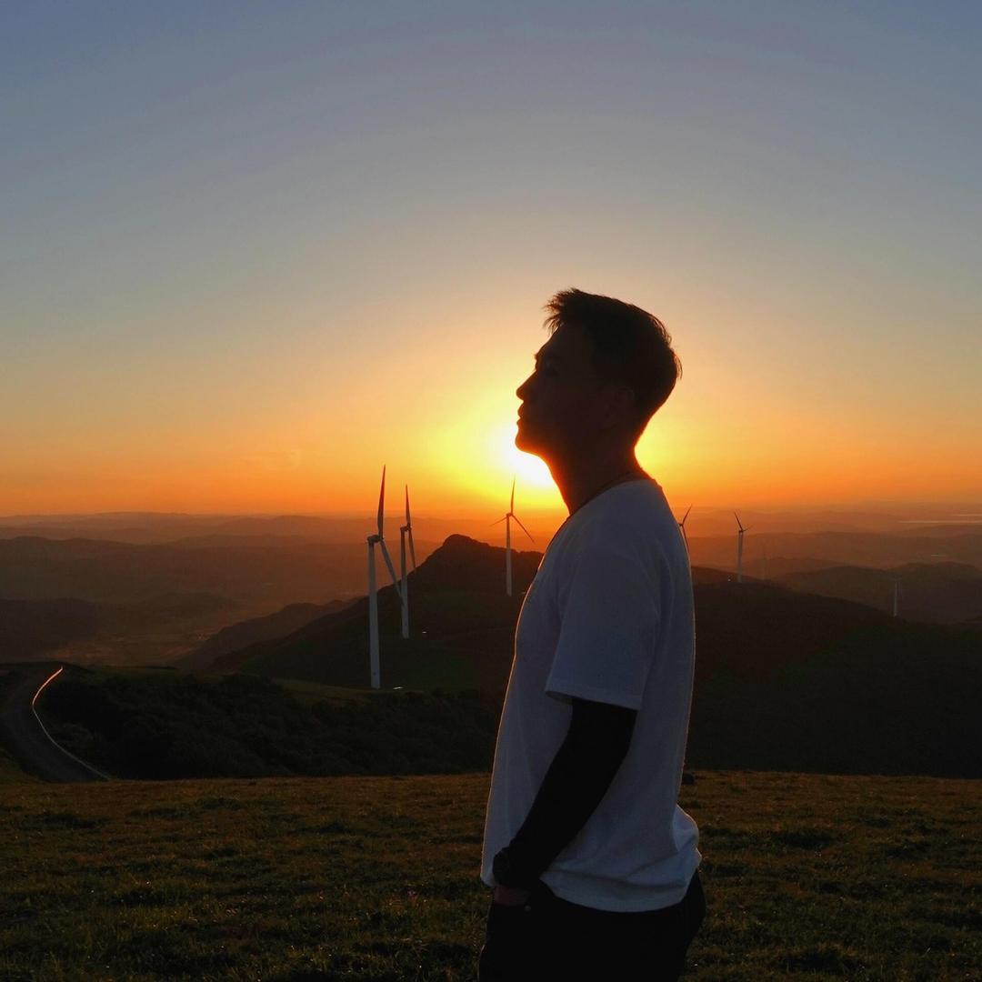 赤峰•名人护肤-「郭郭」