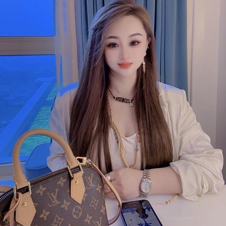 🥰影儿