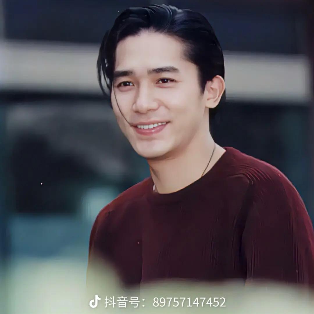 小灰