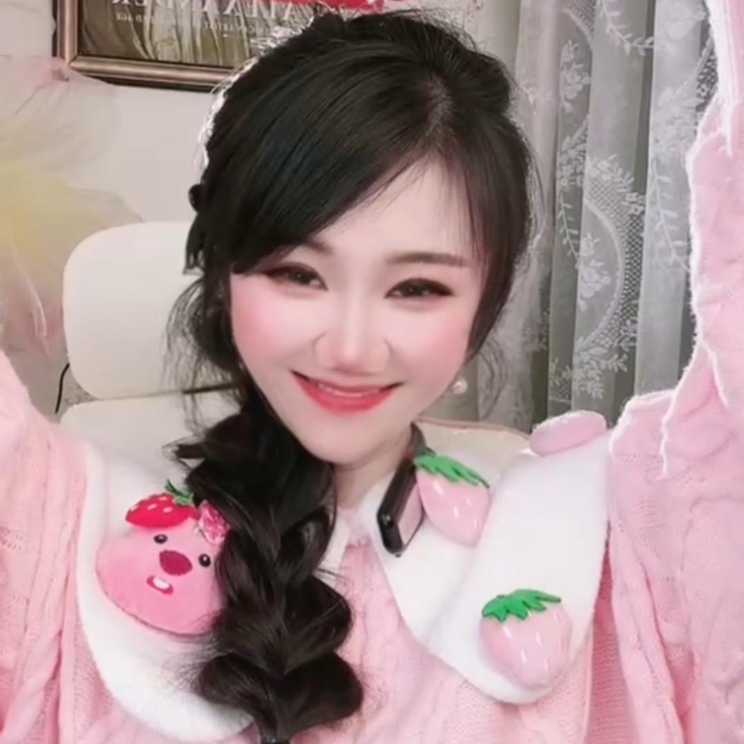 猪 肉 妹