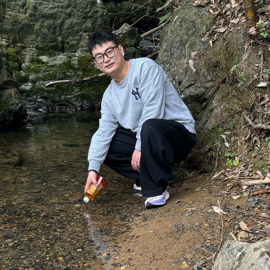 安吉白茶小郑