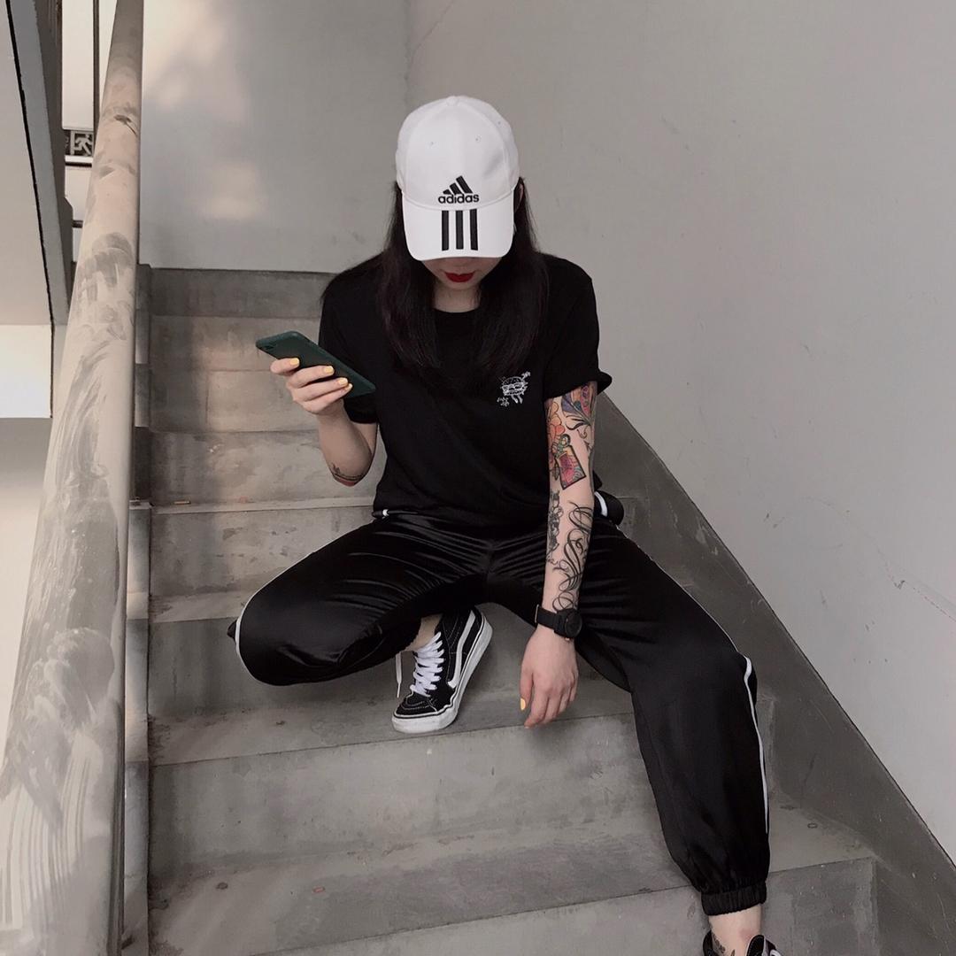 辅助的静JING阿