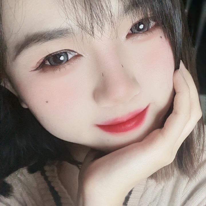 坏心眼的恶毒美少女