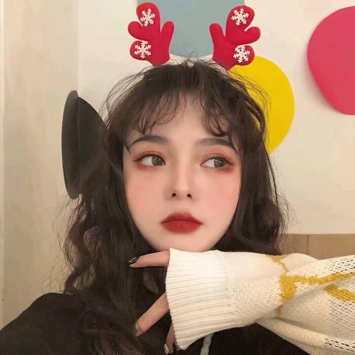 🦋显 眼 包 🦋