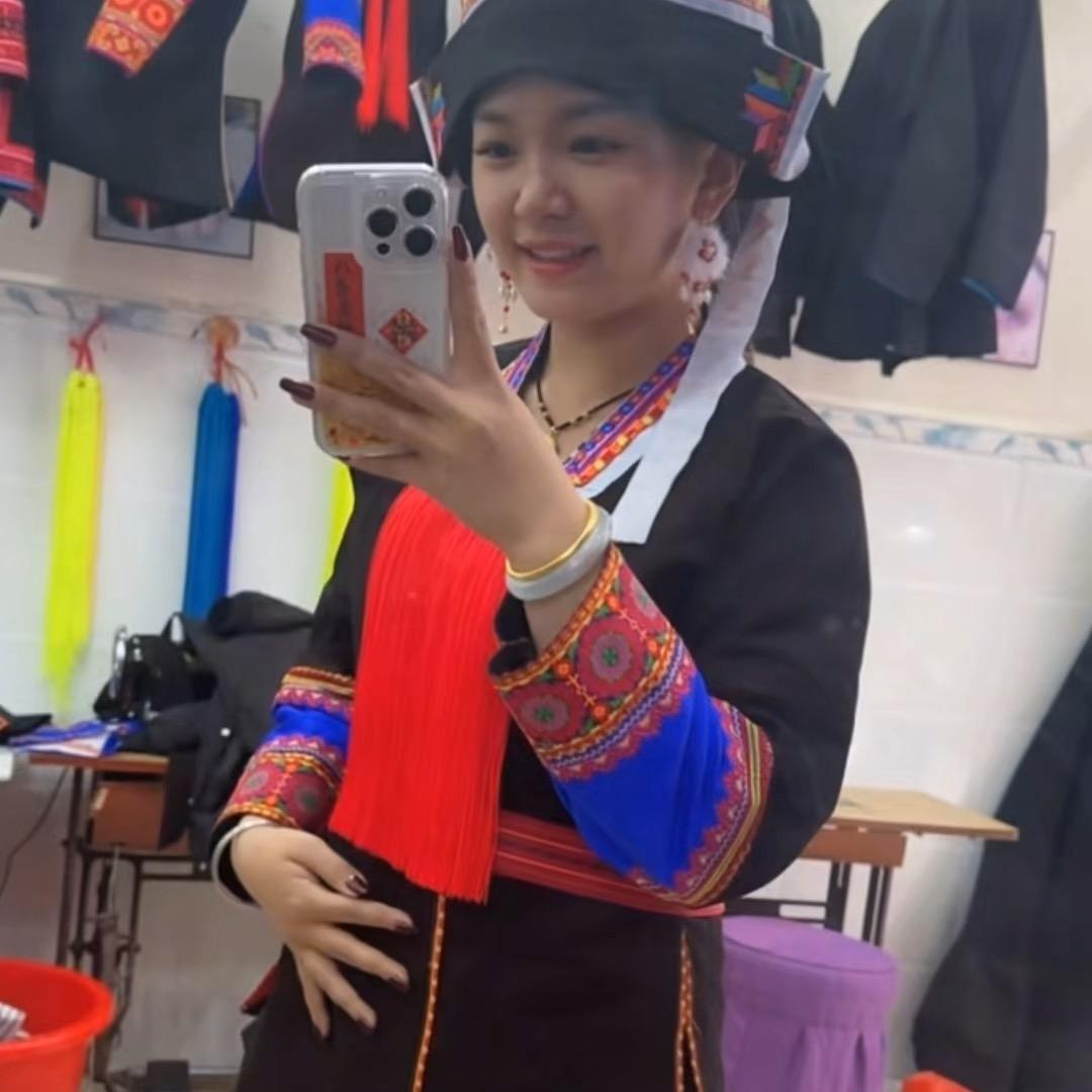 小小盆友吖