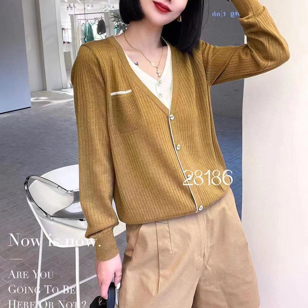 靓昕精品女装