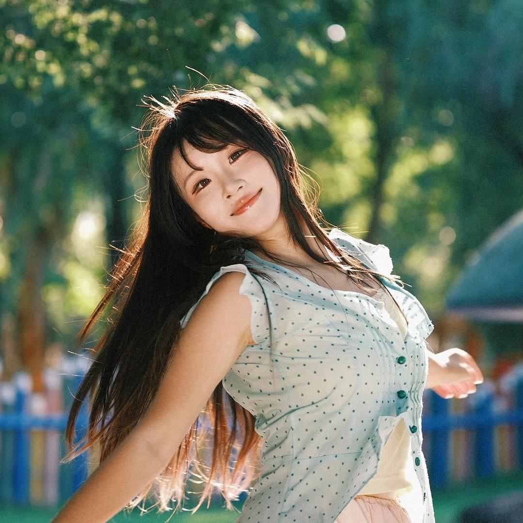 Thursday（模特版）