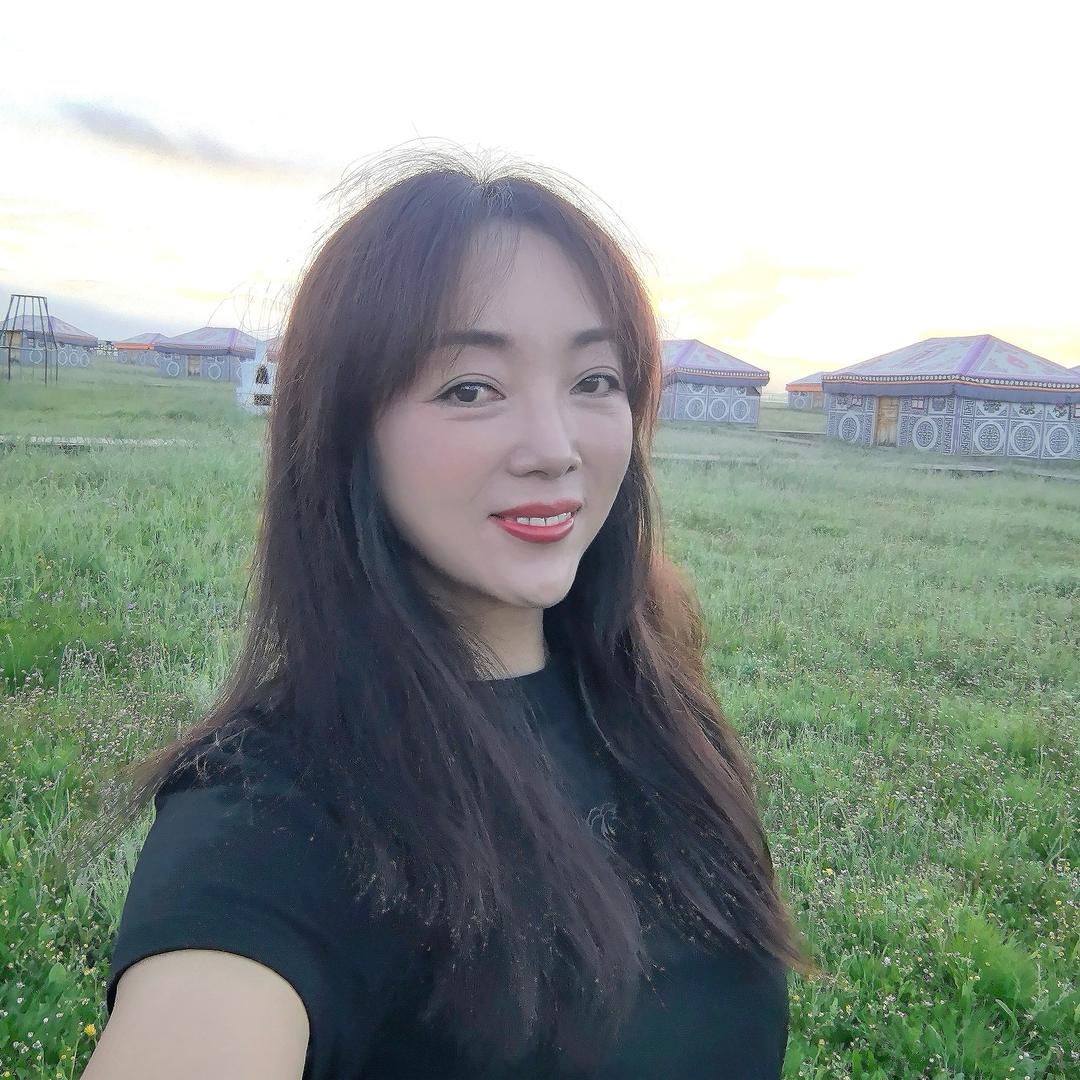 小梅读书在海克尔