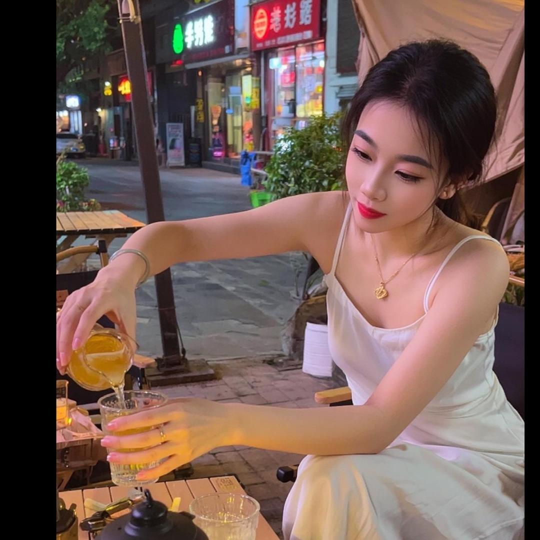 娜娜