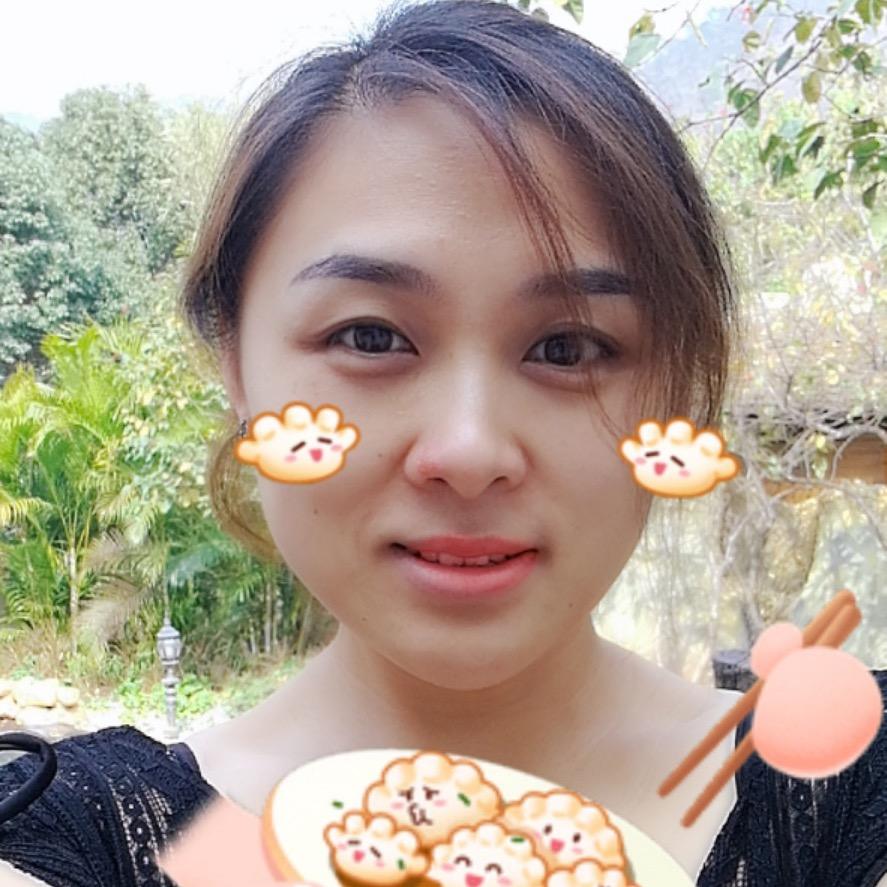 Ella Zhou