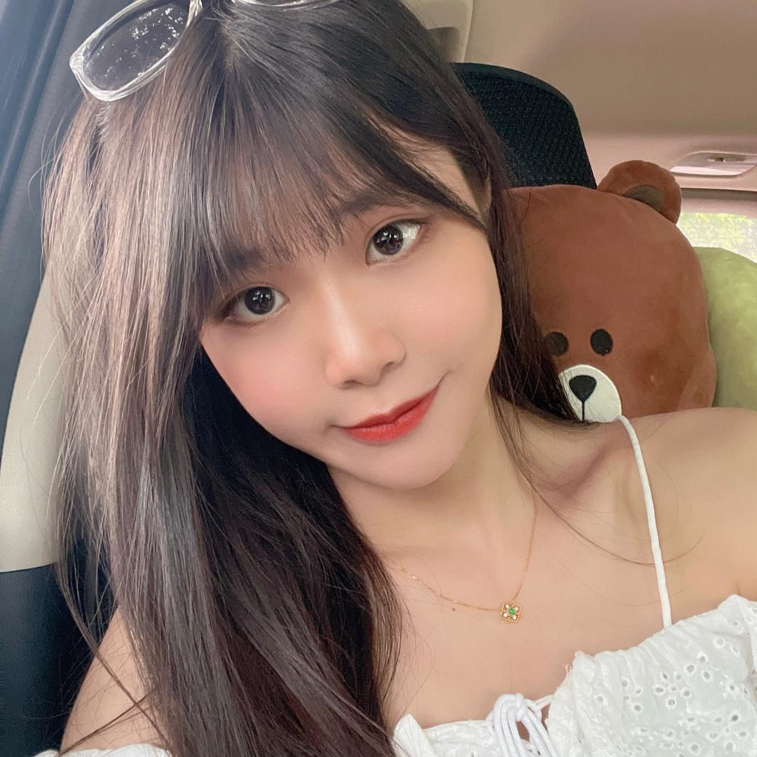 YY💋
