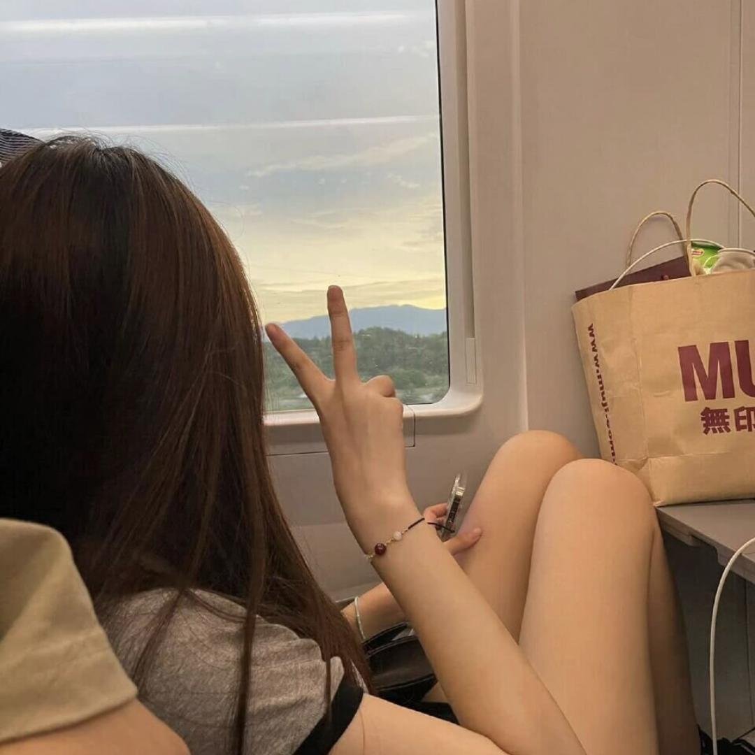小柚子.🥥