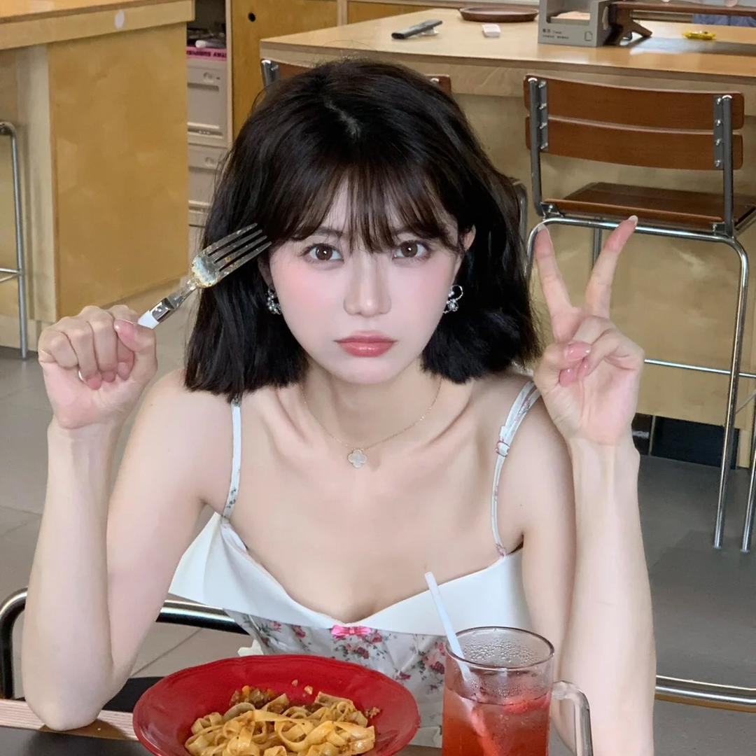 我也吃不饱啊