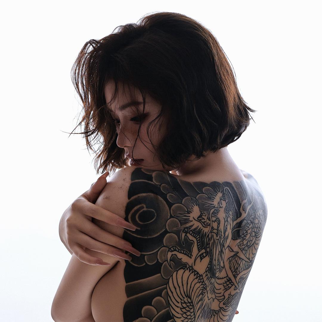小玉 .