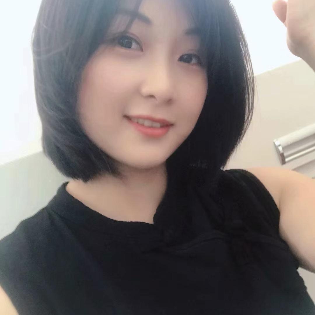 君主