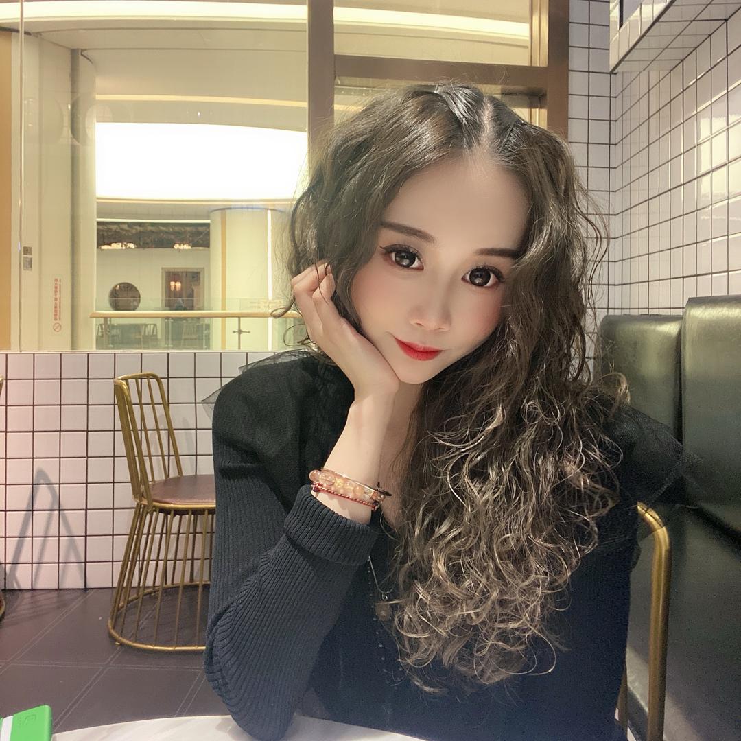 Moon· 🧸🔮
