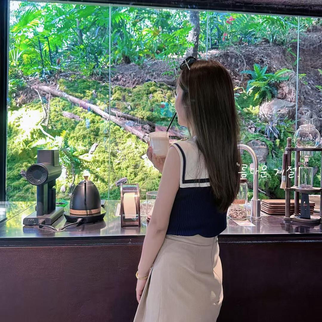 媚媚