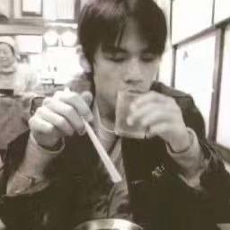 电竞小迷弟