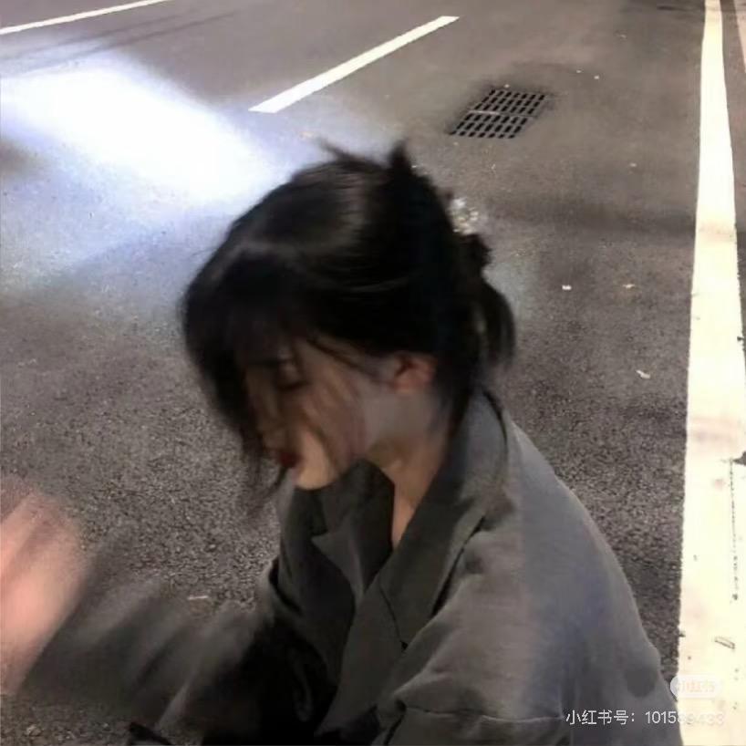 江言.