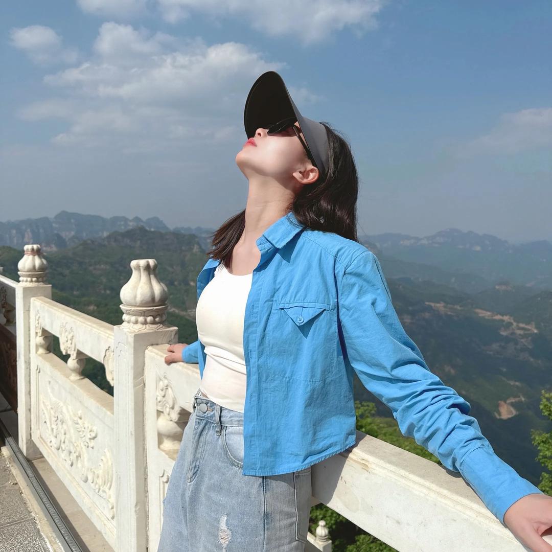 杨红红.