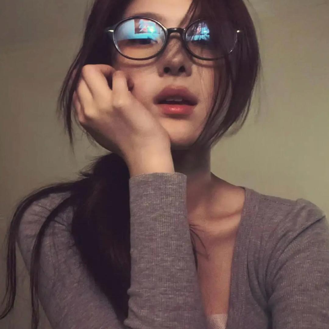 吐泡泡的小鱼🫧