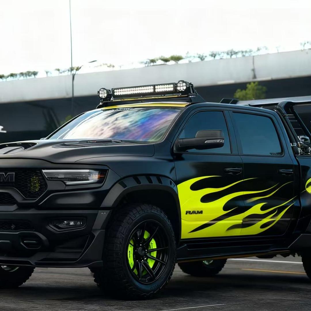 鑫龙半价车基地