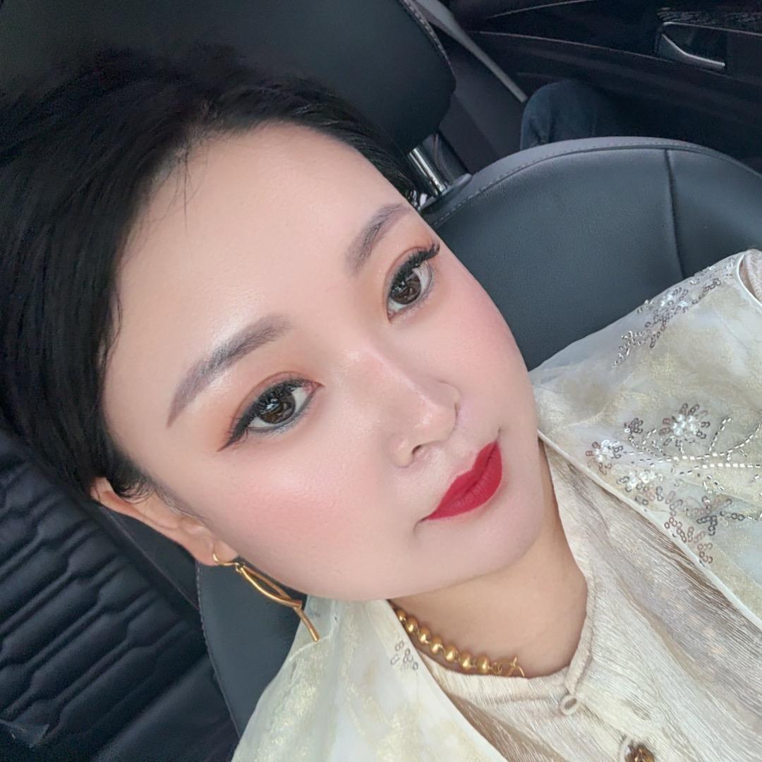 宁宁……连赞拉黑