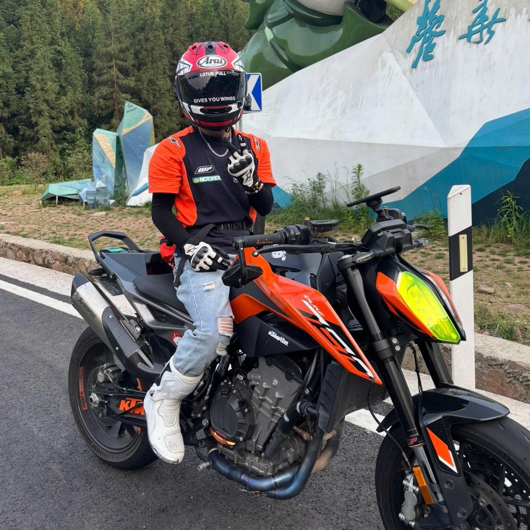 重生之我在成都卖摩托