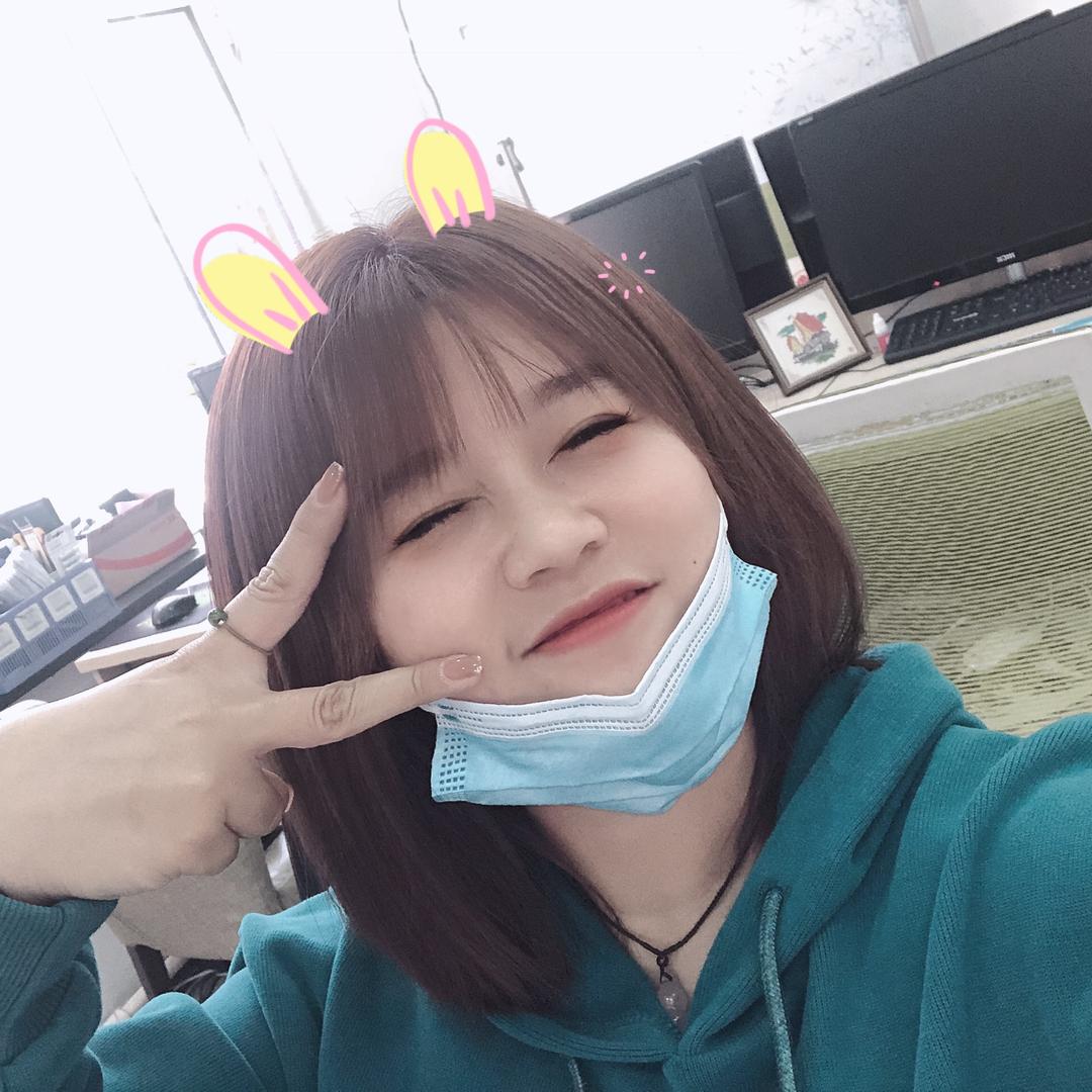 Y á n g 洋！（拒绝闲聊🍓）