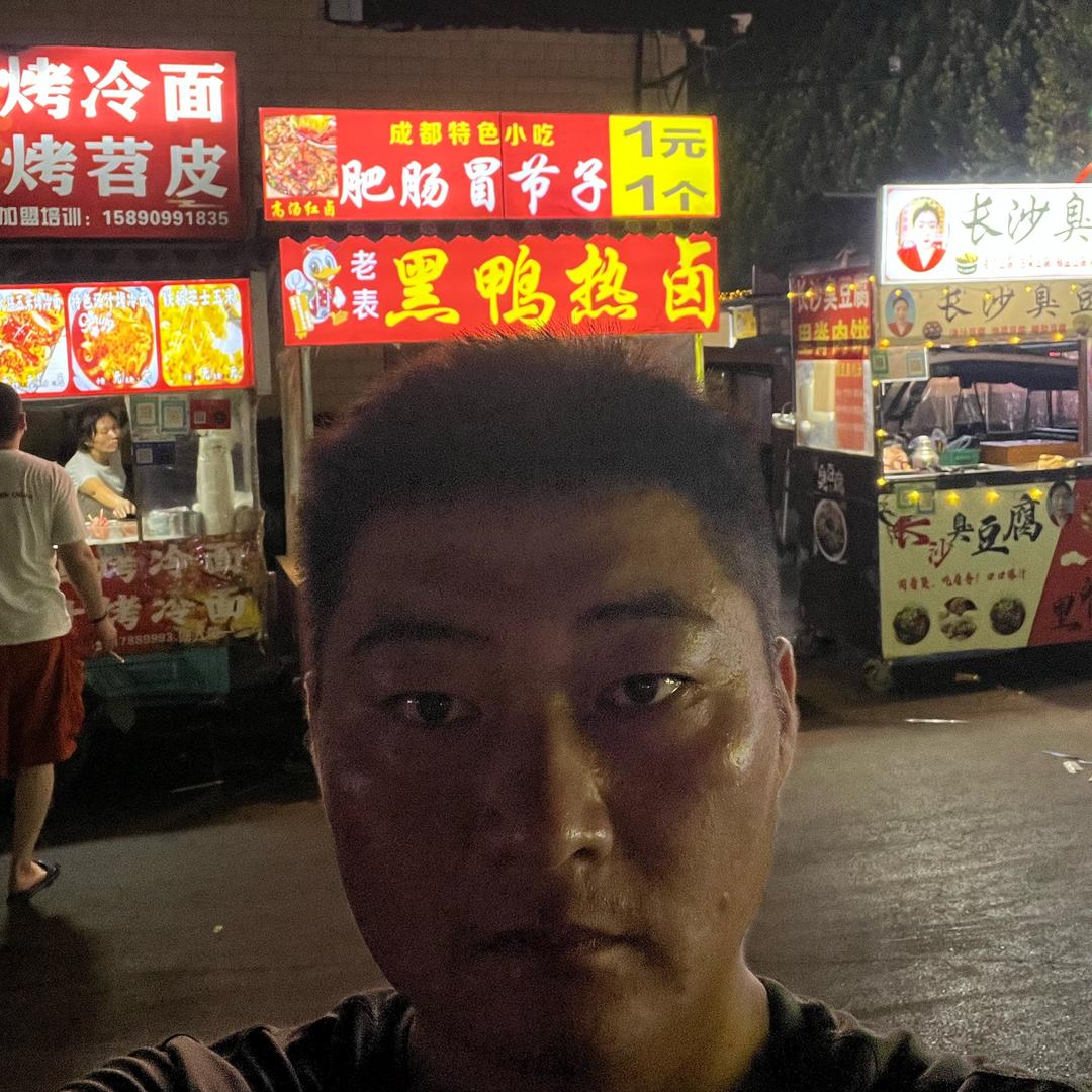 新河大夜市肥肠.冒节子&黑鸭热卤