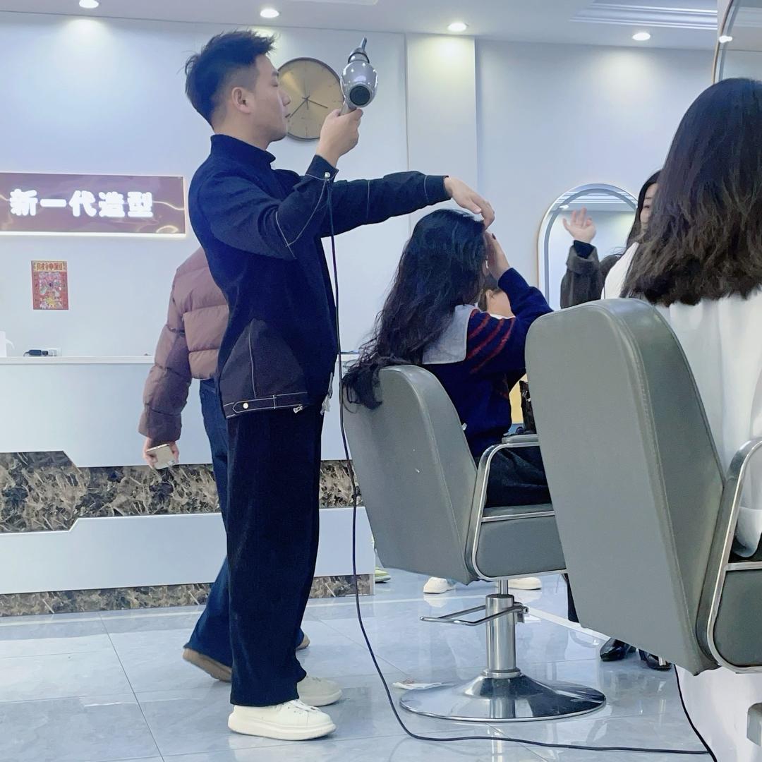 新一代易涛（茶庵大道蓝天幼儿园店）
