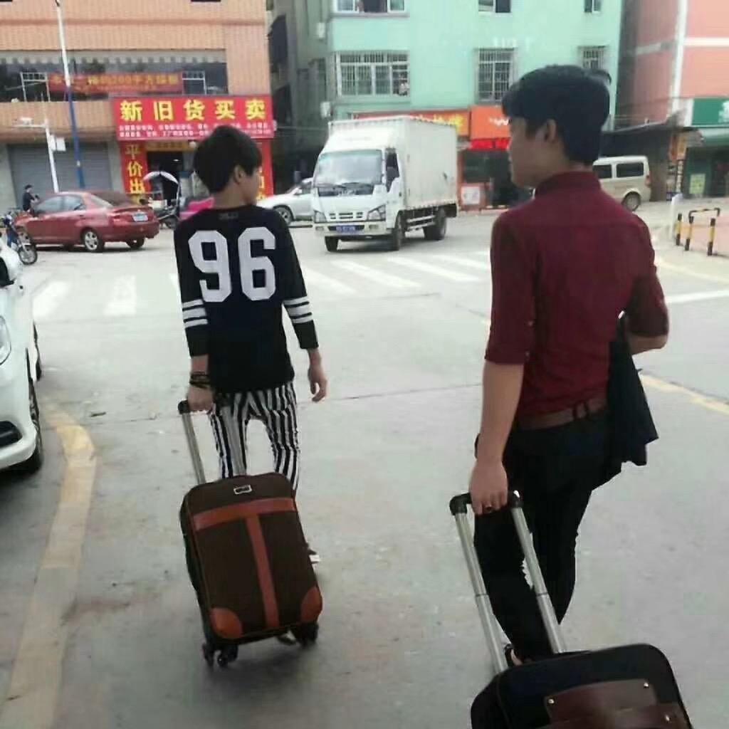 秋刀鱼👨🏼‍🎨