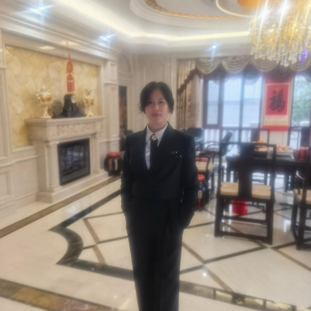千变女郎