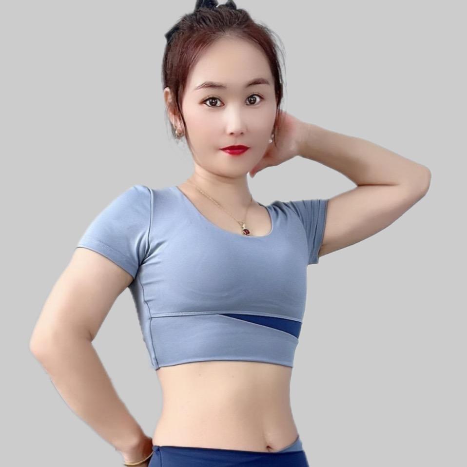 楚楚居家健身
