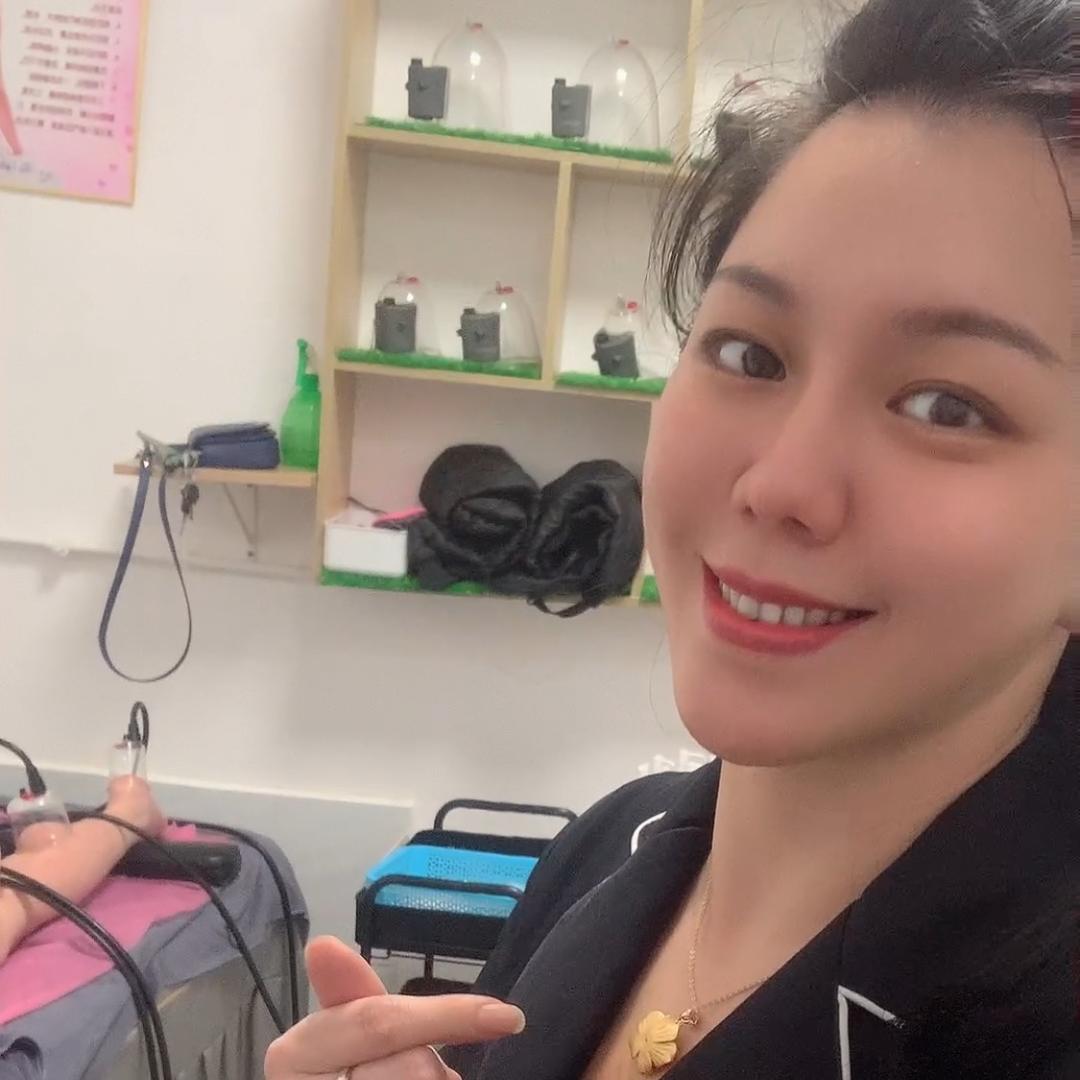 修一纤美小郭子