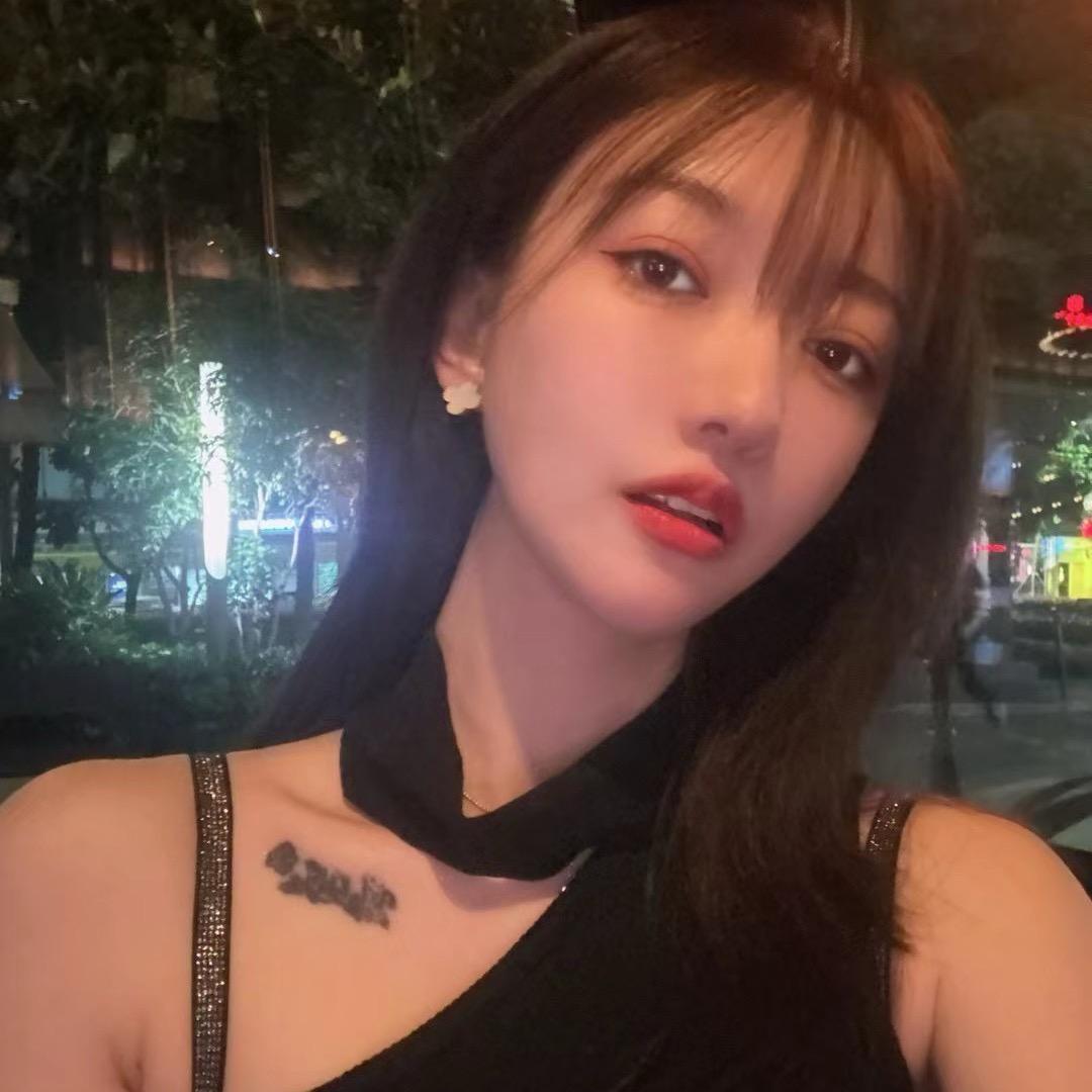 颜小西