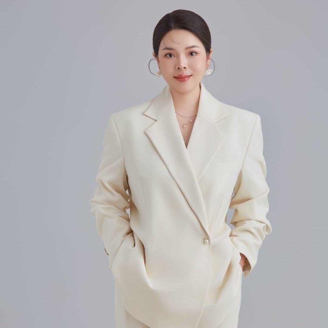 黄敏-（睿阳美业营销讲师）