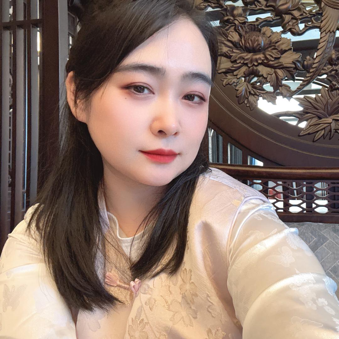 白山德圣房产小丽